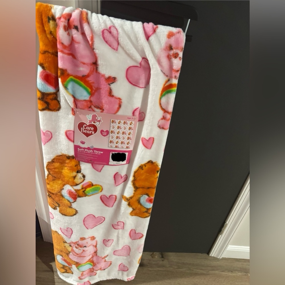 Carebears valentines blanket